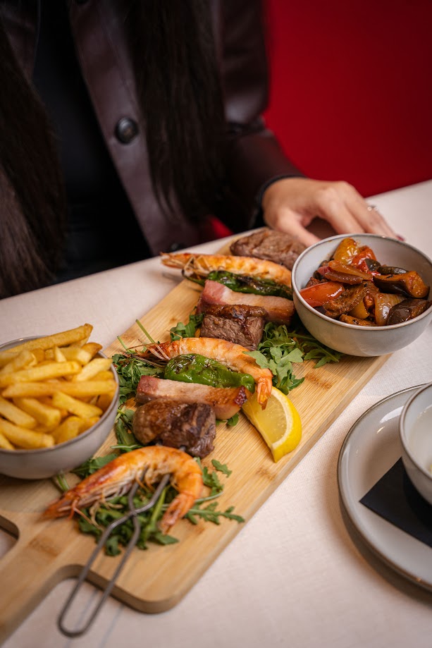 Mixed grill skewers platter