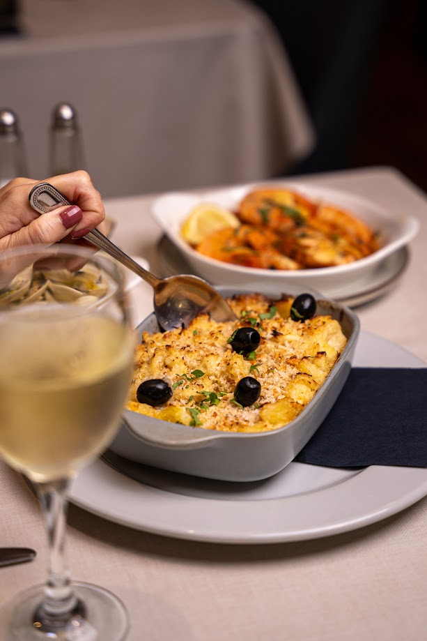 Baked salt cod with cream